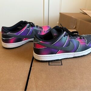 Men’s shoes size 11